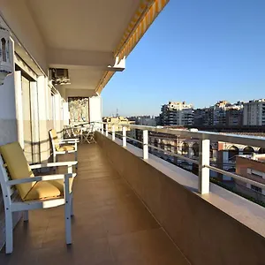 https://apartamento-luxury-reding.es-andalucia.com